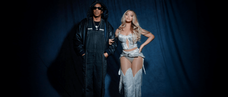Beyoncé convida Jay-Z ao palco durante show em Paris