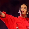 Rihanna ilude fãs em nova fic sobre músicas inéditas: “tenho muitas ideias”