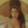 Amy Winehouse: Veja o novo lyric video de "Tears Dry On Their Own", com imagens inéditas da cantora