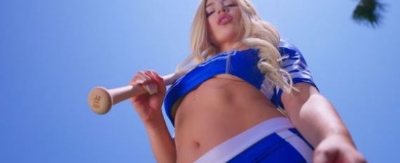 Ava Max - Wet, Hot American Dream