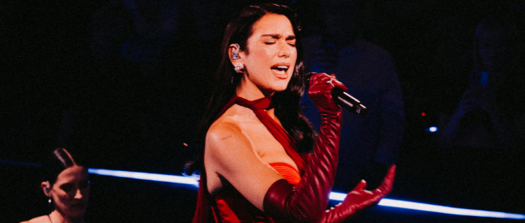 Dua Lipa e Coldplay ganham indicações no Brit Awards